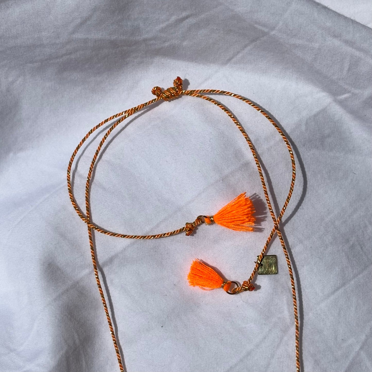 Collier Arongo