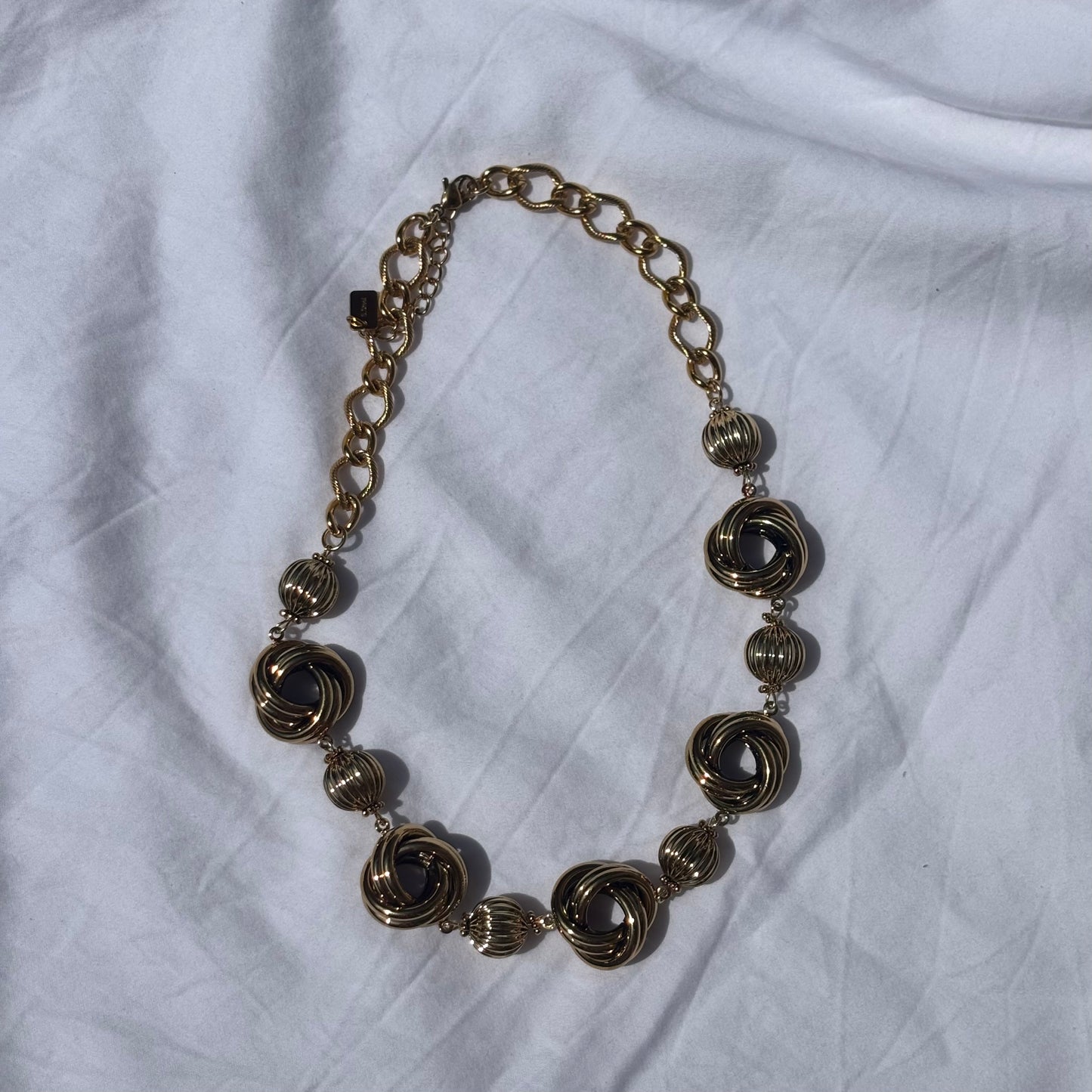 Collier Carmen