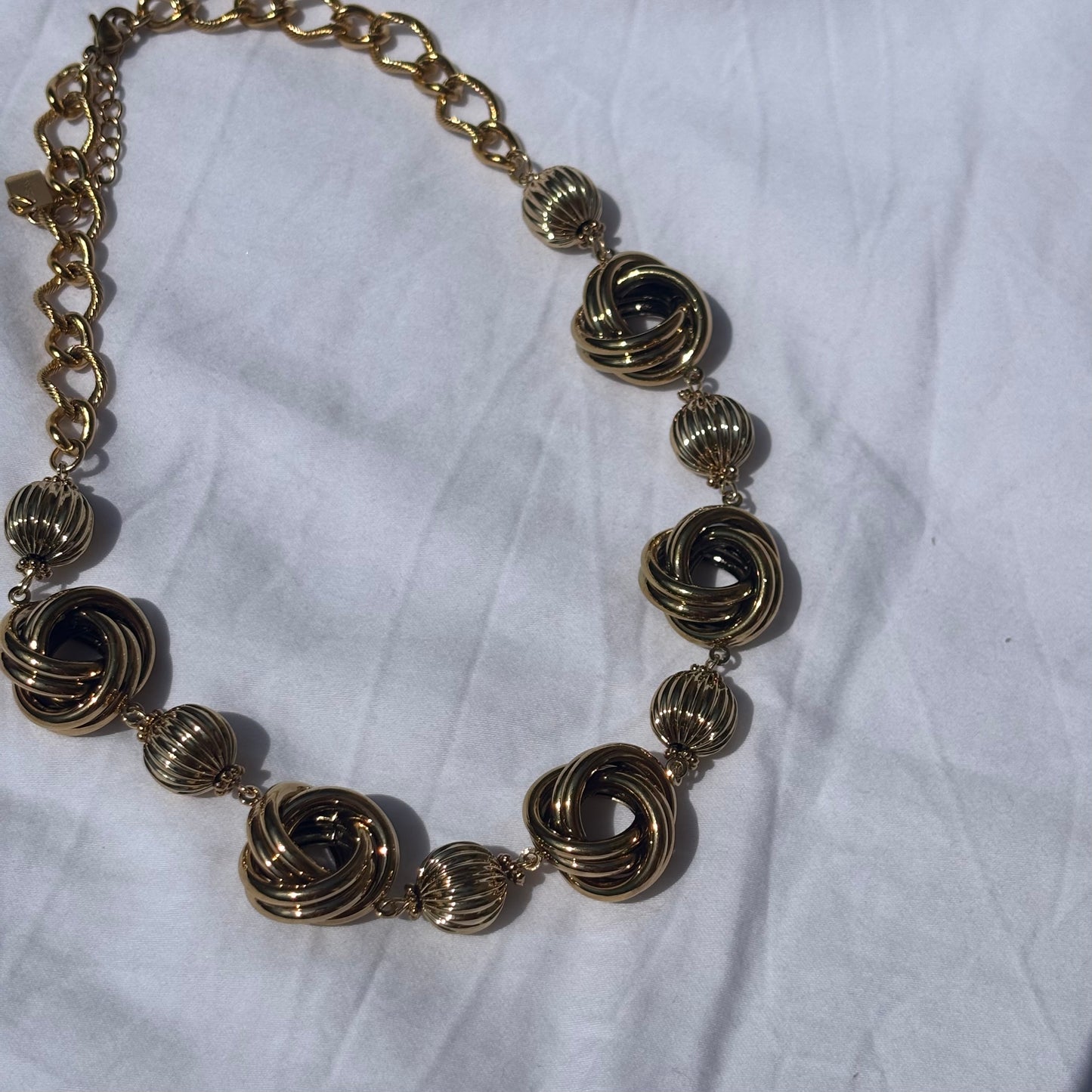 Collier Carmen